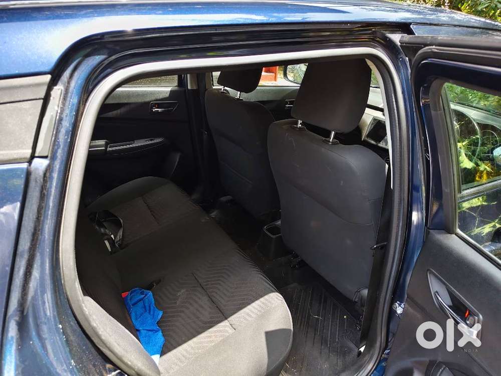 Maruti Suzuki Swift Amt 44k Km 2021