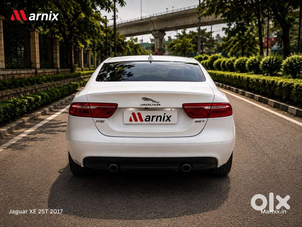 Jaguar Xe Prestige, 2017, Petrol