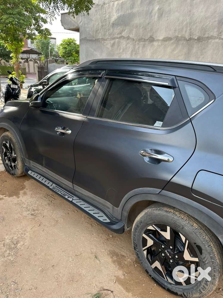 Kia Sonet 2023 Petrol Automatic