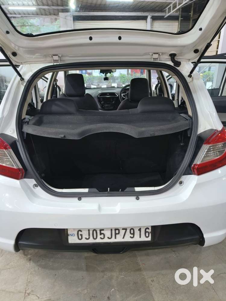 Tata Tiago 1.05 Revotorq Xz, 2016, Diesel