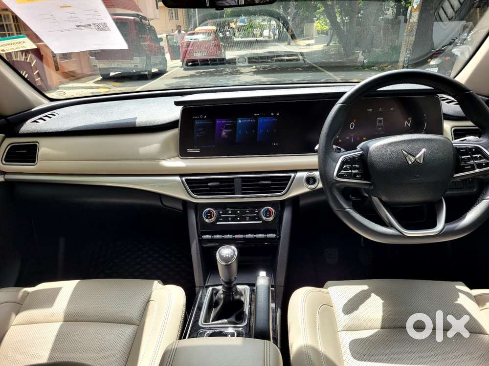 Mahindra Xuv700 2.2 Ax 7 Diesel Mt Str, 2023, Diesel