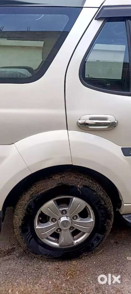 Tata Safari Storme 2016 Suv