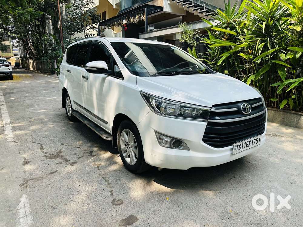 Toyota Innova Crysta 2.4 Gx Mt 8s, 2017, Diesel