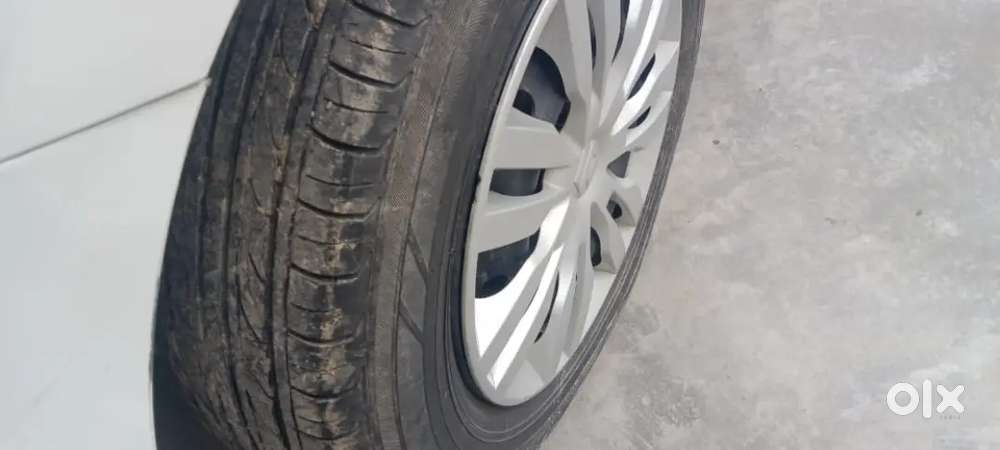 Gadi Bikul Saaf Hai Koi Kami Nahi Hai Gaurented Dusri Lena Hai