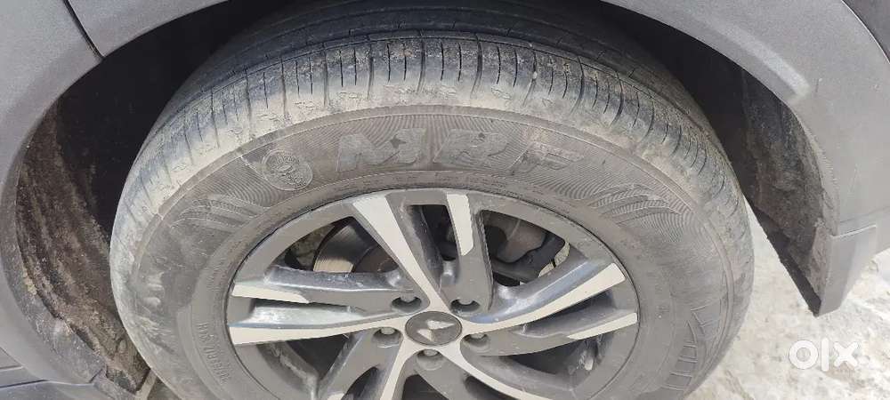 Mahindra Xuv700 2024 Diesel 20000 Km Driven