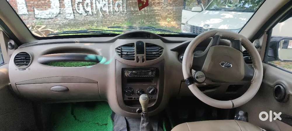 Mahindra Xylo 2016