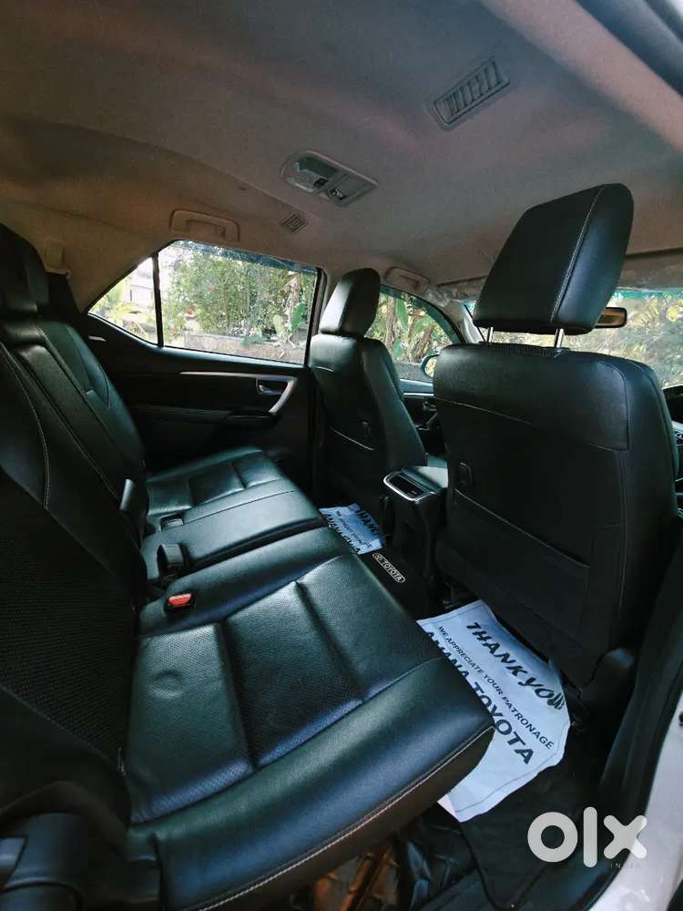 Toyota Fortuner 4x4 At  2024