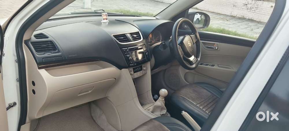 Maruti Suzuki Swift Dzire Zxi, 2012, Petrol