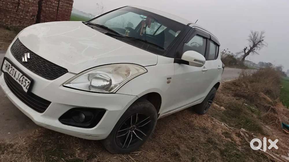 Maruti Suzuki Swift 2017 Petrol 76000 Km Driven