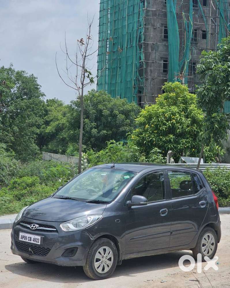 Hyundai I10 Sportz At, 2010, Petrol