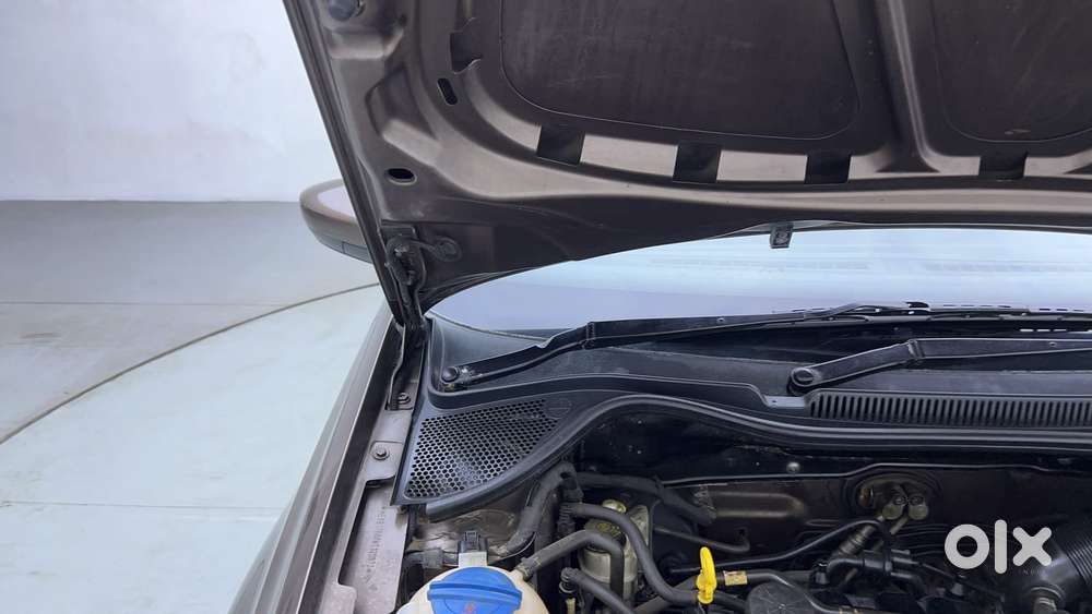 Volkswagen Polo 2009-2013 Petrol Highline 1.2l, 2017, Petrol