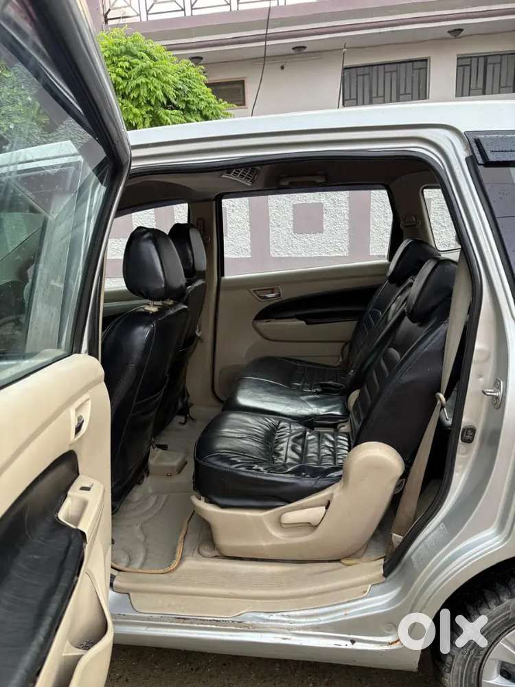 Maruti Suzuki Ertiga 2016 Cng & Hybrids 81250 Km Driven
