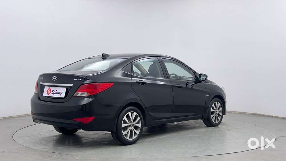 Hyundai Verna [ ] Fluidic 4s 1.6 Vtvt Sx, 2016, Petrol