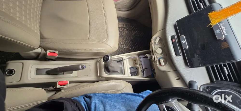 Maruti Suzuki Ertiga 2024 Cng & Hybrids 80000 Km Driven