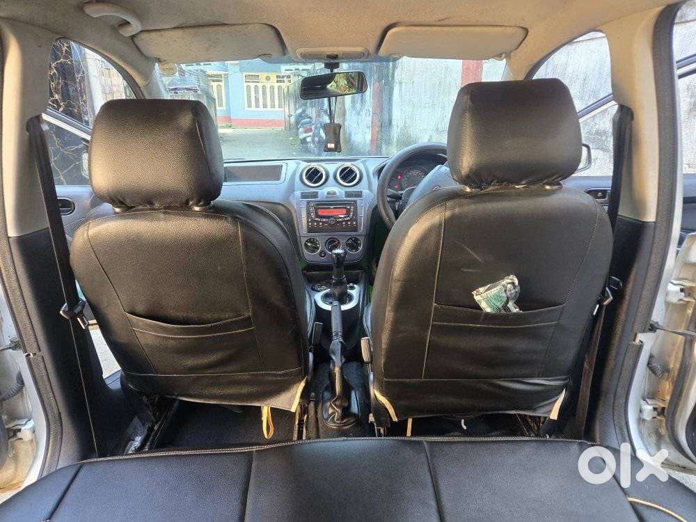 Ford Figo 1.2p Trend Mt, 2013, Petrol