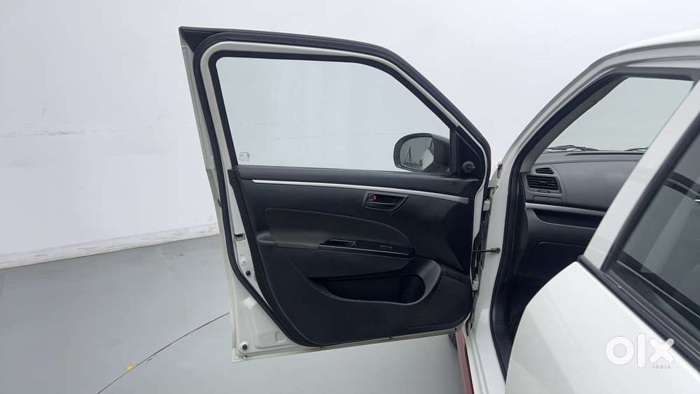 Maruti Suzuki Swift 1.2 Lxi (o), 2016, Petrol