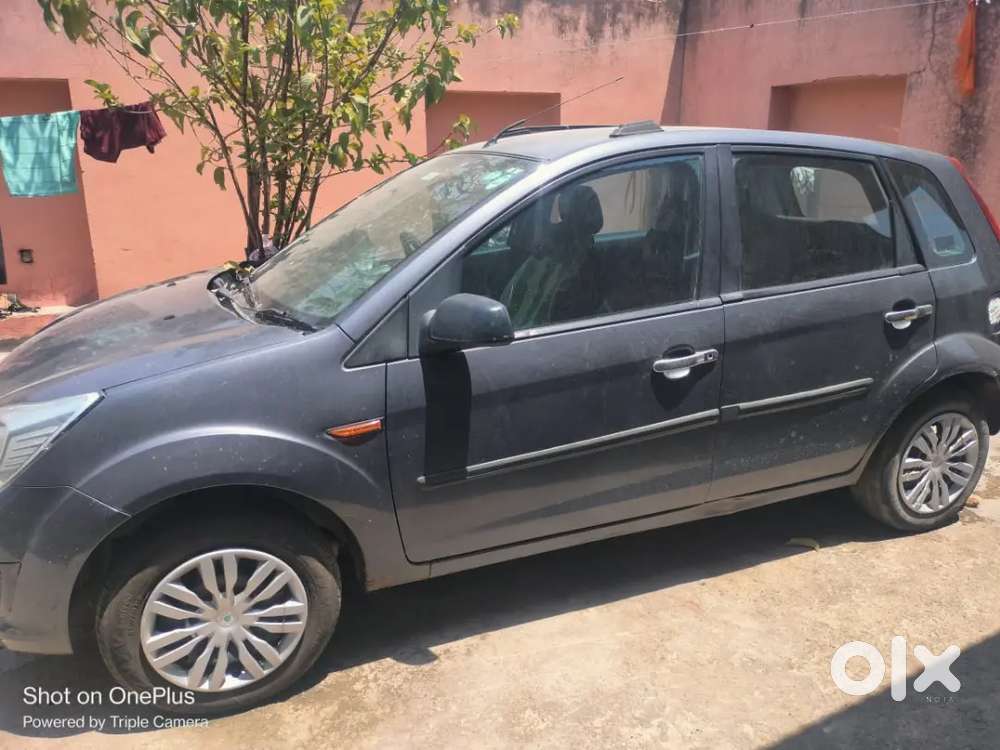 Ford Figo 15 Petrol 75000 Km Driven