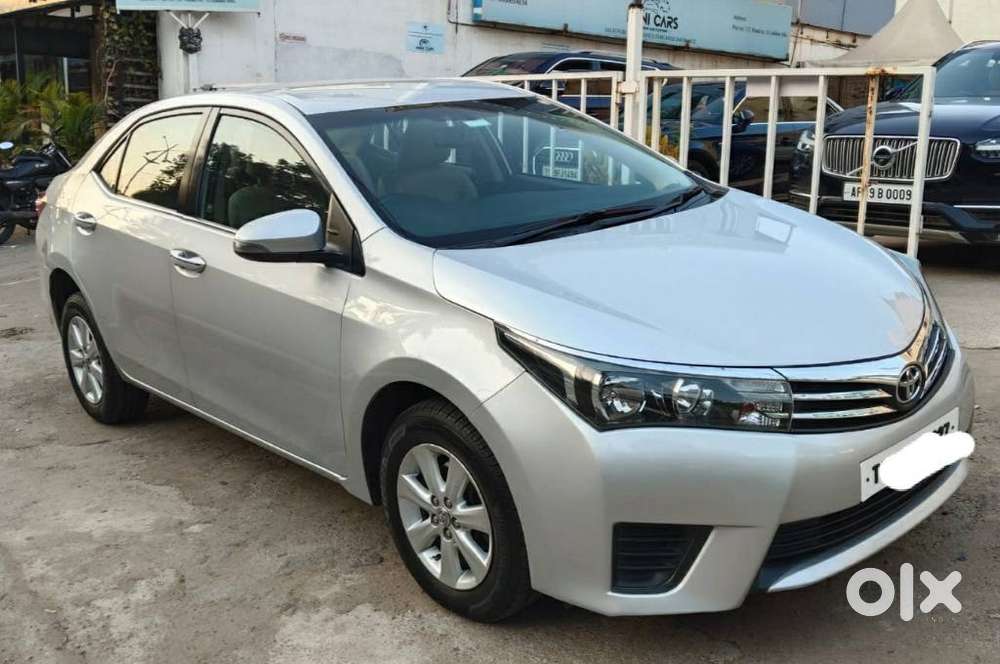 Toyota Corolla Altis 2013-2017 D-4d G, 2015, Diesel