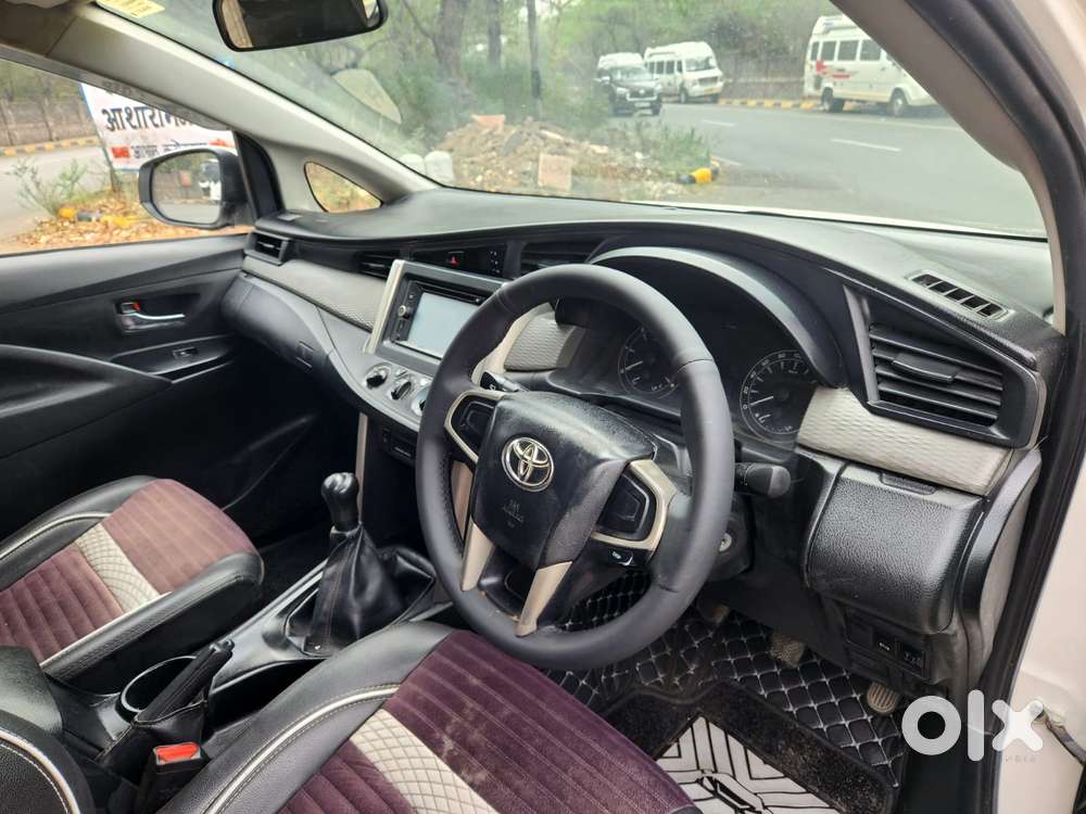 Toyota Innova Crysta 2.4 G Mt, 2017, Diesel