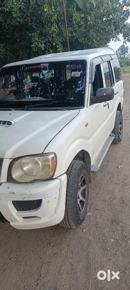 Mahindra Scorpio 2012 मॉडल
