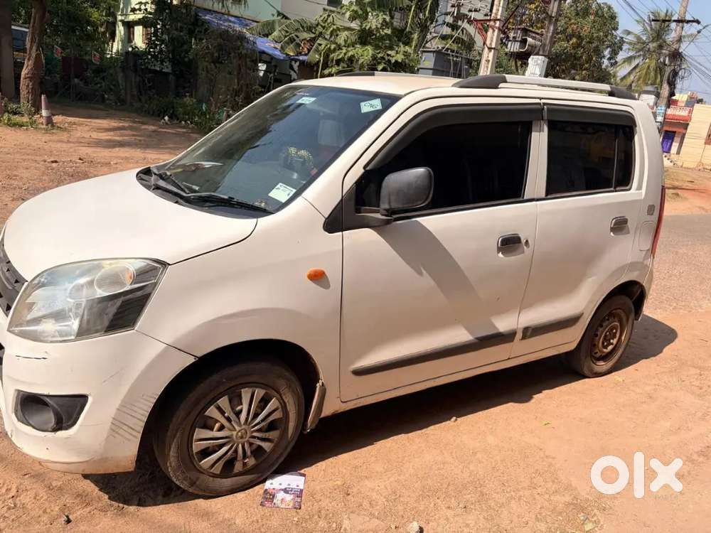 Neatly Used Wagonr For 350000