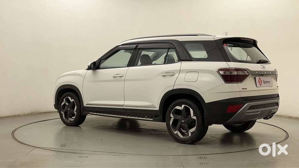 Hyundai Alcazar 1.5 Signature (o) Diesel At 7 Str, 2023, Petrol