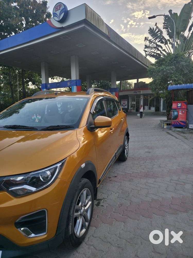 Renault Triber Rxz, 2020, Petrol