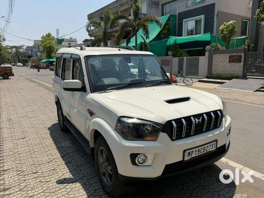 Mahindra Scorpio S6 Plus, 2015, Diesel