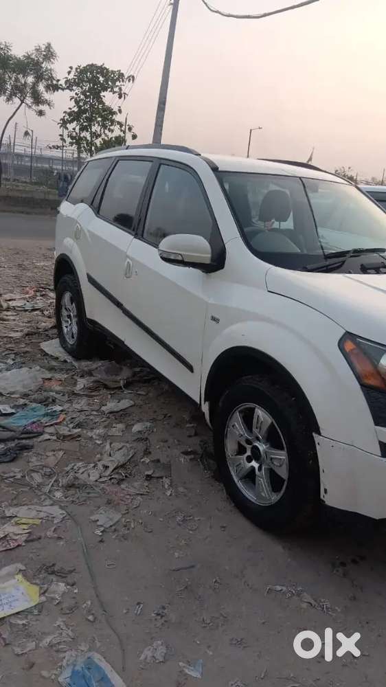 Mahindra Xuv500 2014 Diesel 92500 Km Driven