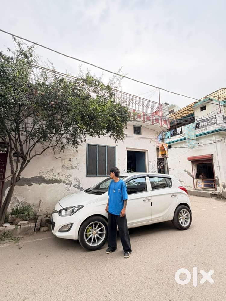 Hyundai I20 Sportz 2012 Car