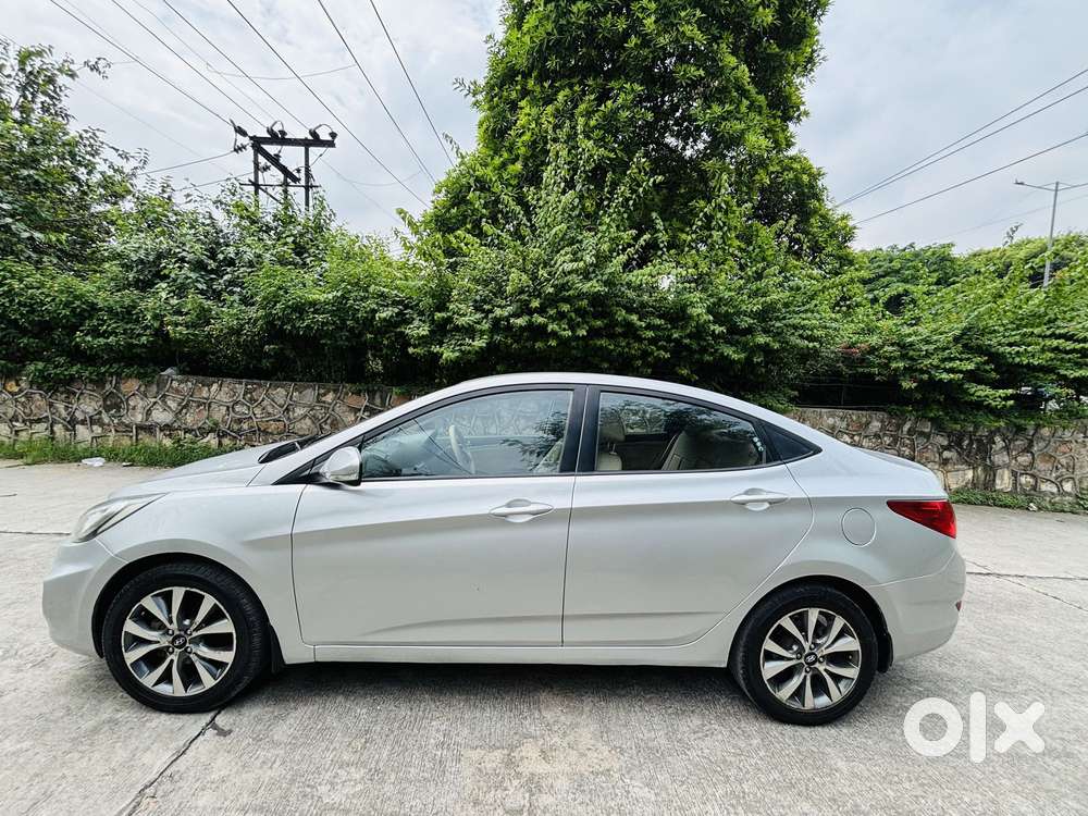 Hyundai Verna 1.6 Sx Vtvt (o), 2013, Petrol