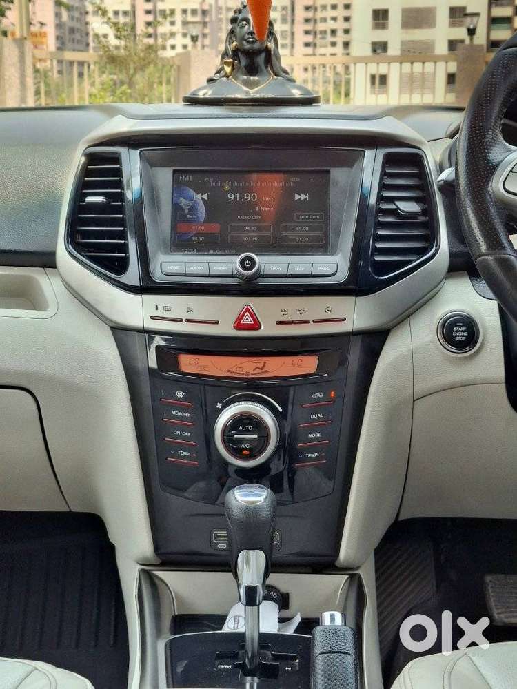 Mahindra Xuv300 W8 Diesel, 2019, Diesel