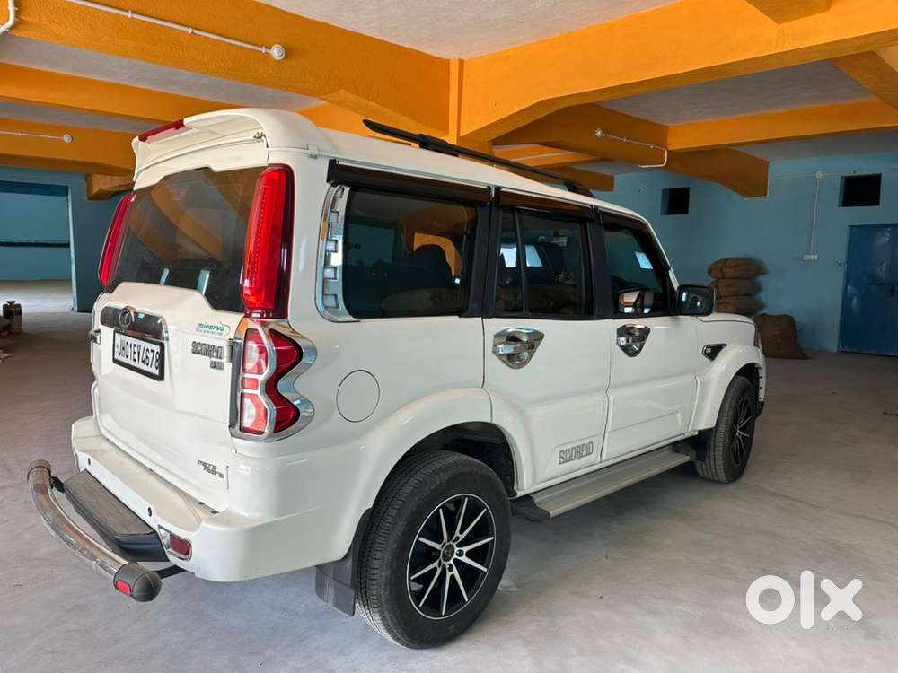 Mahindra Scorpio 2022 Diesel Well Maintained