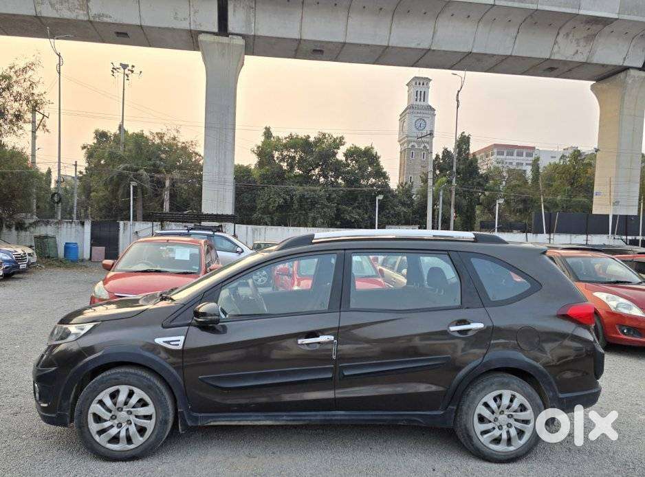 Honda Br-v I-vtec V Cvt, 2017, Petrol