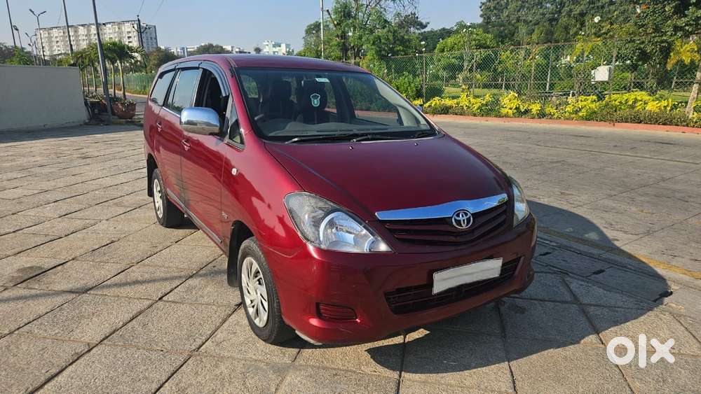 Toyota Innova 2.5 Gx 7 Seater Bs Iv, 2010, Diesel