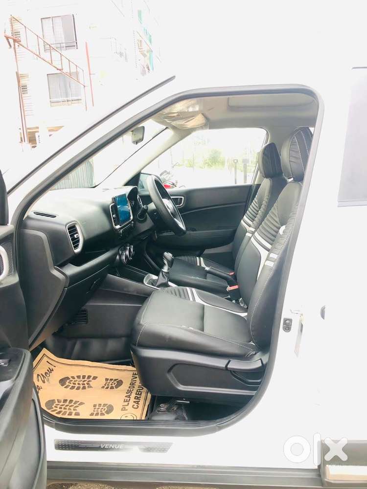 Hyundai Venue 1.0 Sx Turbo Imt, 2022, Petrol