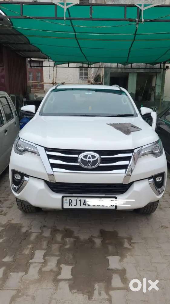 Toyota Fortuner 2020 Diesel 108000 Km Driven