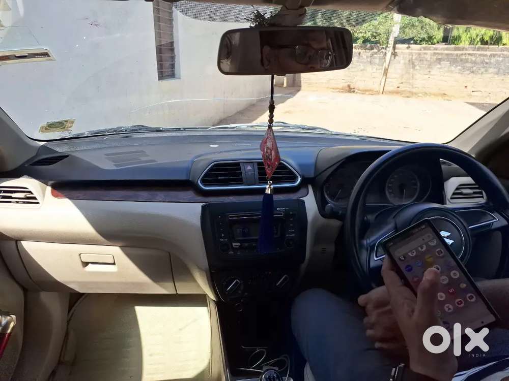 Maruti Suzuki Dzire 2017 Petrol 112000 Km Driven