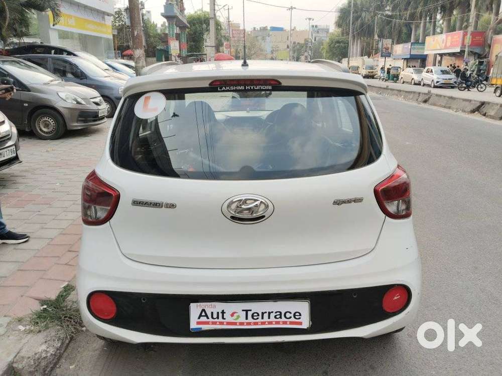 Hyundai Grand I10 1.2 Sportz At, 2018, Petrol