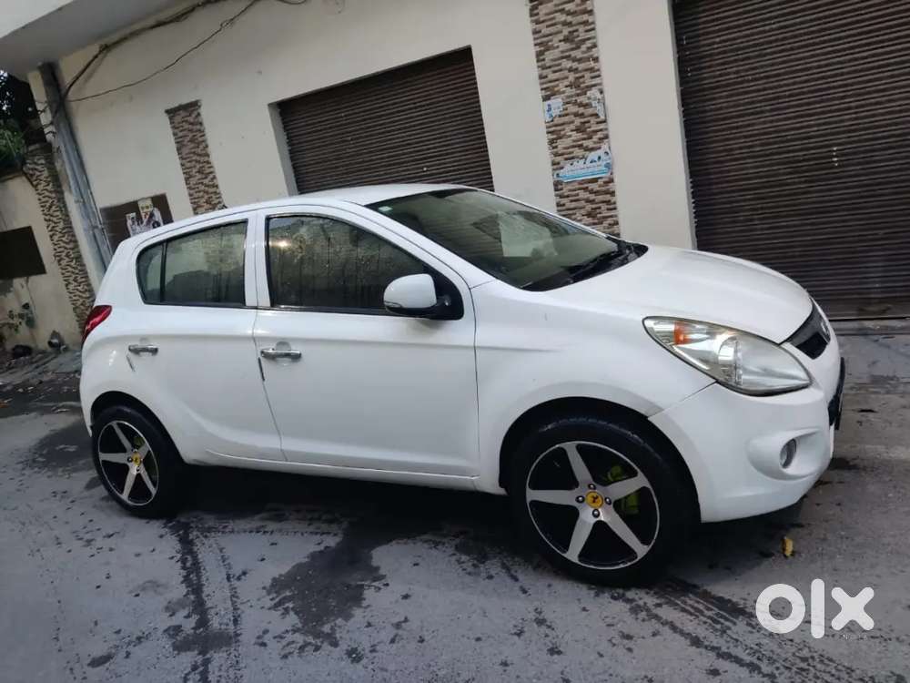Hyundai Elite I20 2012 Diesel 84000 Km Driven