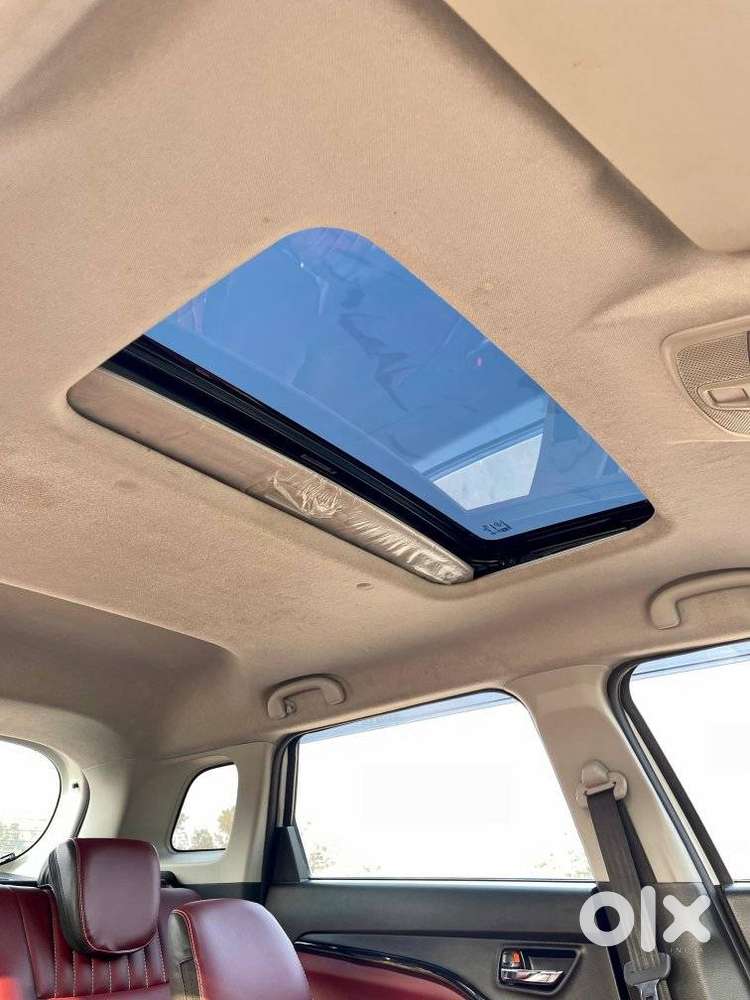 Maruti Suzuki Brezza 1.5 Zxi Smart Hybrid, 2024, Petrol