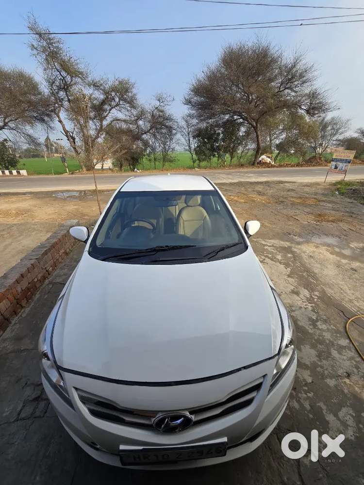 Hyundai Verna 2015 Diesel 60000 Km Driven