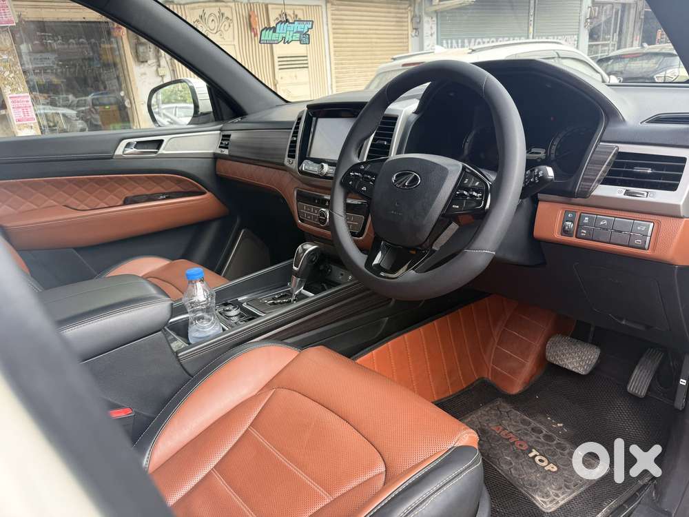 Mahindra Alturas G4 4x4 At, 2019, Diesel