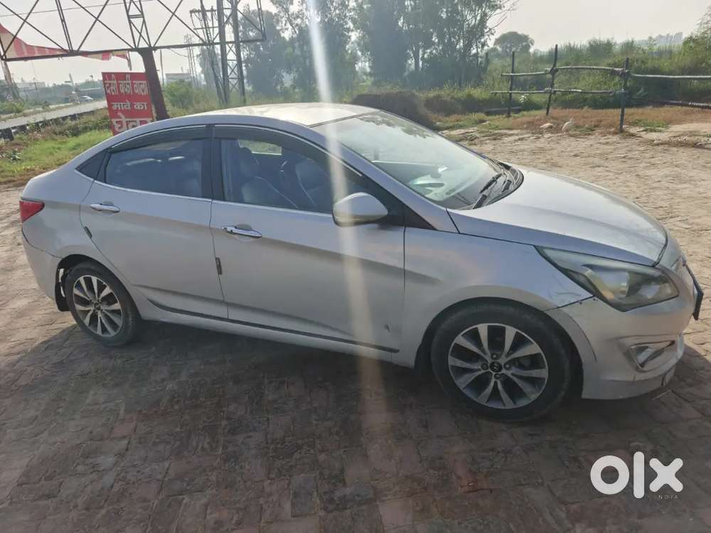 Hyundai Verna Sx 2015