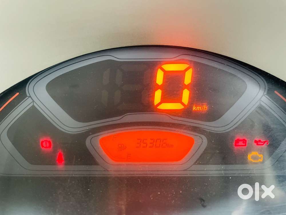 Maruti Suzuki Eeco 5 Str Ac (o), 2023, Petrol