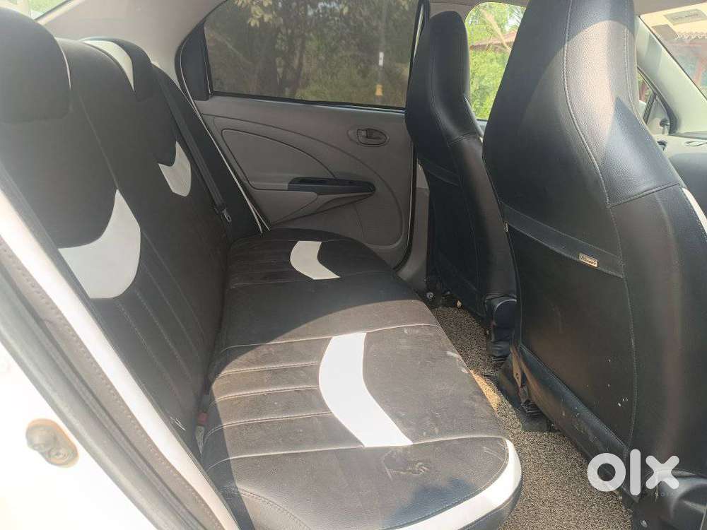 Toyota Etios 2010-2012 G, 2011, Cng & Hybrids