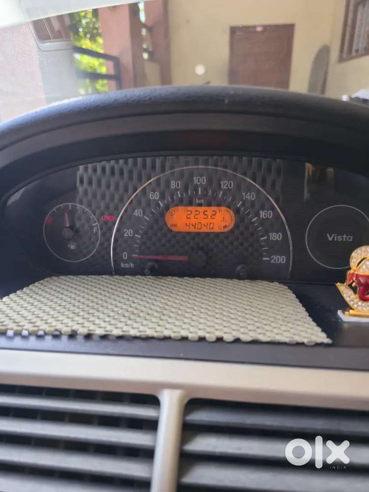 Tata Indica Vista 2012