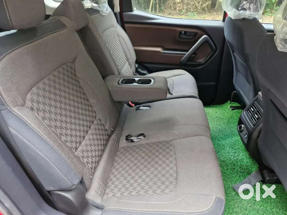 Mahindra Scorpio N Petrol 2023