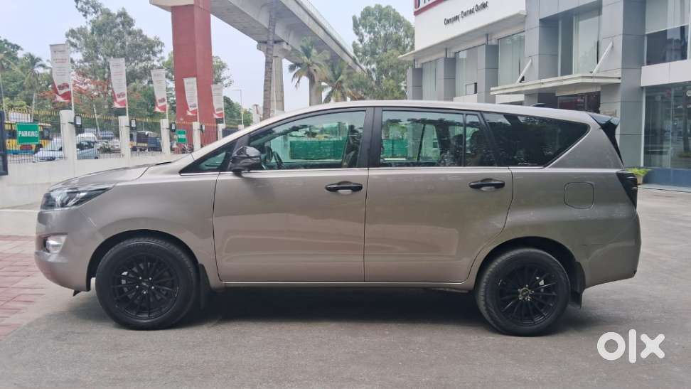 Toyota Innova Crysta 2.8z Automatic, 2018, Diesel
