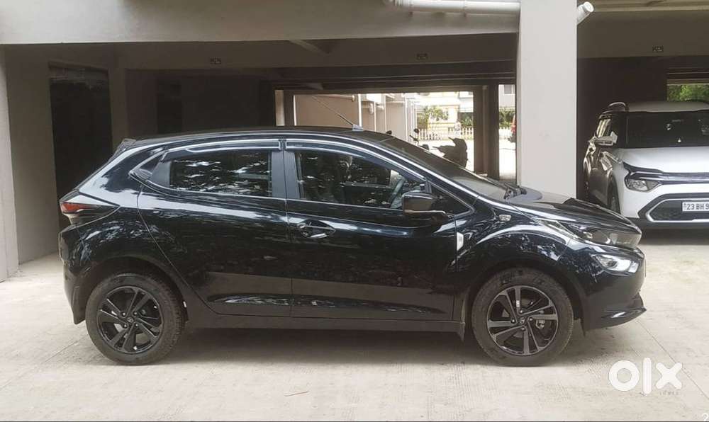 Tata Altroz 2023 Petrol 8452 Km Driven